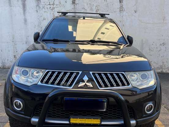 MITSUBISHI-PAJERO DAKAR-3.2 HPE 4X4 7 LUGARES 16V TURBO INTERCOOLER DIESEL 4P AUTOMÁTICO MITSUBISHI-PAJERO DAKAR-2011