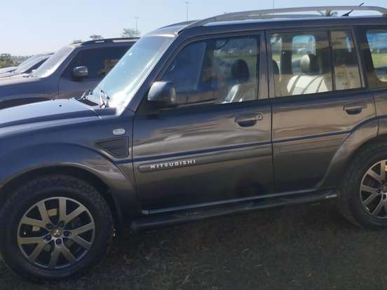 MITSUBISHI-PAJERO TR4-2.0 4X2 16V 140CV FLEX 4P AUTOMÁTICO MITSUBISHI-PAJERO TR4-2014