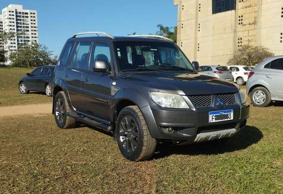 MITSUBISHI-PAJERO TR4-2014