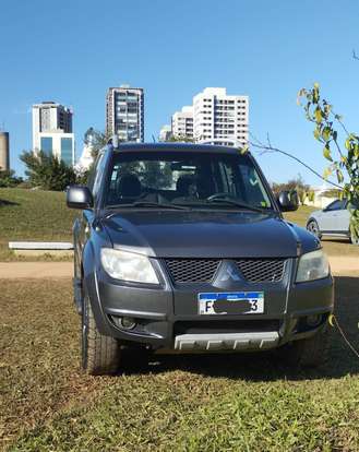 MITSUBISHI-PAJERO TR4-2014