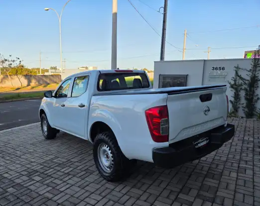 NISSAN-FRONTIER-2022