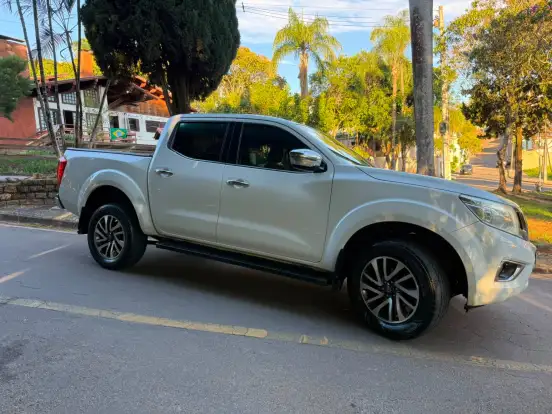 NISSAN-FRONTIER-2.3 16V TURBO DIESEL XE CD 4X4 AUTOMÁTICO NISSAN-FRONTIER-2019