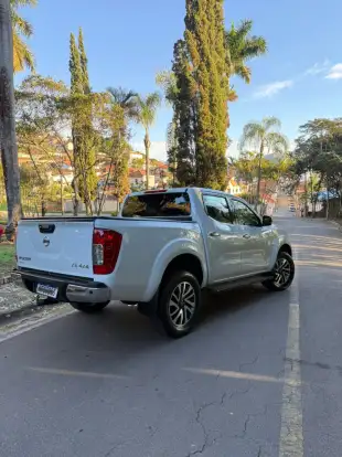 NISSAN-FRONTIER-2019