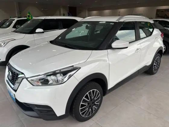 NISSAN KICKS 1.6 16V FLEXSTART S 4P XTRONIC NISSAN KICKS 1.6 16V FLEXSTART S 4P XTRONIC