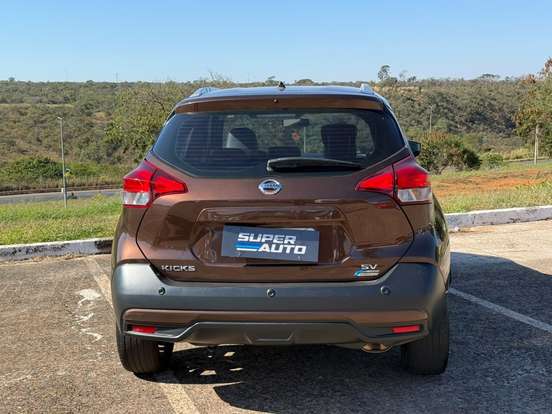 NISSAN-KICKS-2017