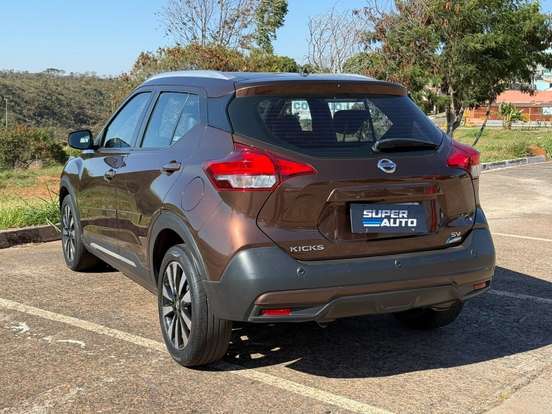 NISSAN-KICKS-1.6 16V FLEXSTART SV 4P XTRONIC NISSAN-KICKS-2017