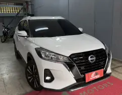 NISSAN KICKS PLAY 1.6 16V FLEXSTART ADVANCE PLUS XTRONIC NISSAN KICKS PLAY 1.6 16V FLEXSTART ADVANCE PLUS XTRONIC