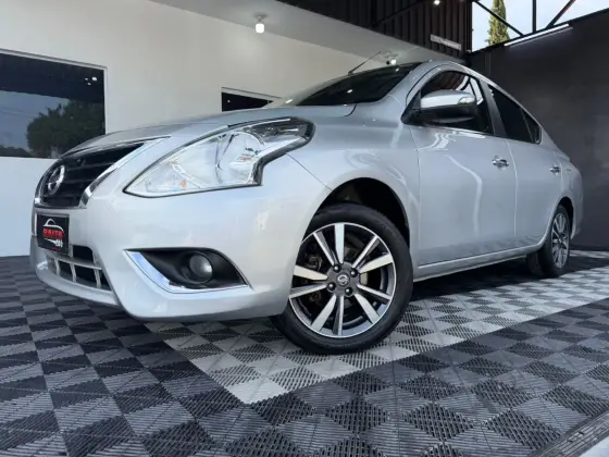 NISSAN VERSA 1.6 16V FLEXSTART SL 4P XTRONIC NISSAN VERSA 1.6 16V FLEXSTART SL 4P XTRONIC