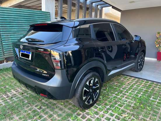 NISSAN-KICKS-2025