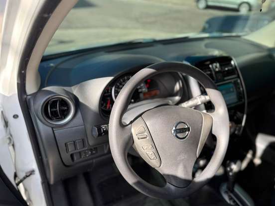 NISSAN-MARCH-1.6 SL 16V FLEX 4P XTRONIC NISSAN-MARCH-2016
