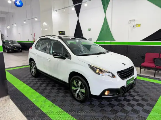 PEUGEOT 2008 1.6 16V FLEX ALLURE 4P AUTOMÁTICO PEUGEOT 2008 1.6 16V FLEX ALLURE 4P AUTOMÁTICO
