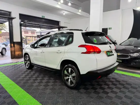 PEUGEOT-2008-1.6 16V FLEX ALLURE 4P AUTOMÁTICO PEUGEOT-2008-2015