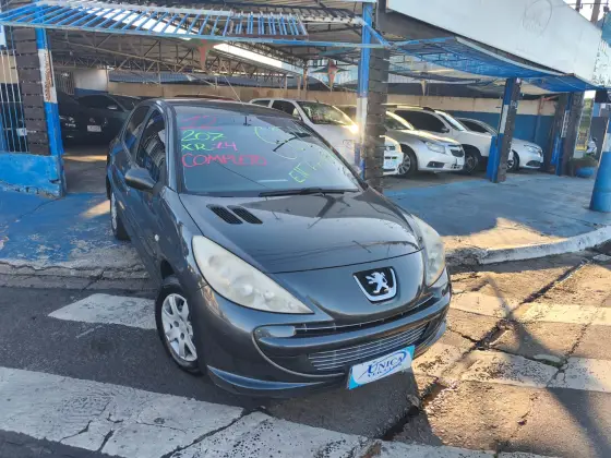 PEUGEOT 207 1.4 XR 8V FLEX 4P MANUAL PEUGEOT 207 1.4 XR 8V FLEX 4P MANUAL