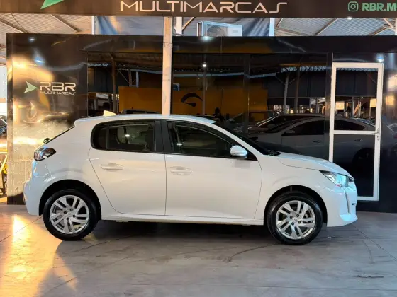 PEUGEOT 208 1.6 16V FLEX ACTIVE AT6 PEUGEOT 208 1.6 16V FLEX ACTIVE AT6