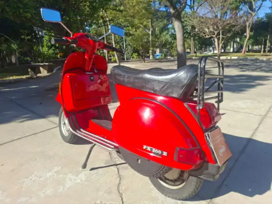 PIAGGIO-VESPA PX 200-1986
