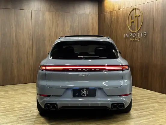 PORSCHE-CAYENNE-2024