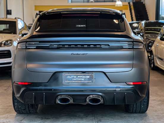 PORSCHE-CAYENNE-2024