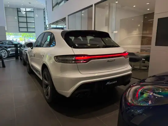 PORSCHE-MACAN-2.0 TURBO GASOLINA T PDK PORSCHE-MACAN-2025