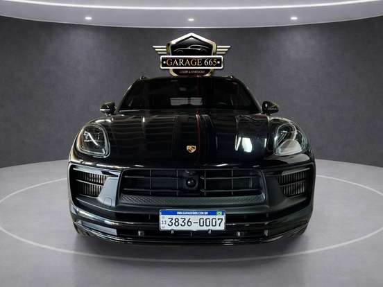 PORSCHE-MACAN-2023