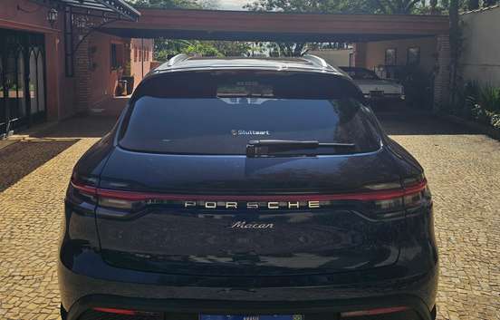 PORSCHE-MACAN-2022