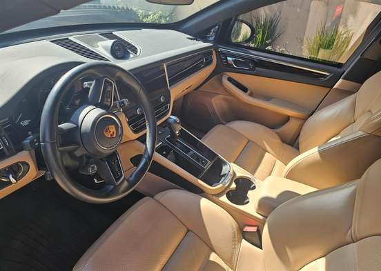 PORSCHE-MACAN-2022