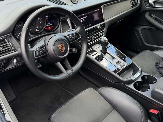 PORSCHE-MACAN-2.9 V6 BITURBO GASOLINA GTS PDK PORSCHE-MACAN-2023