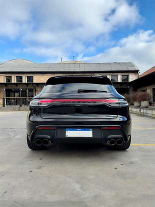 PORSCHE-MACAN-2023
