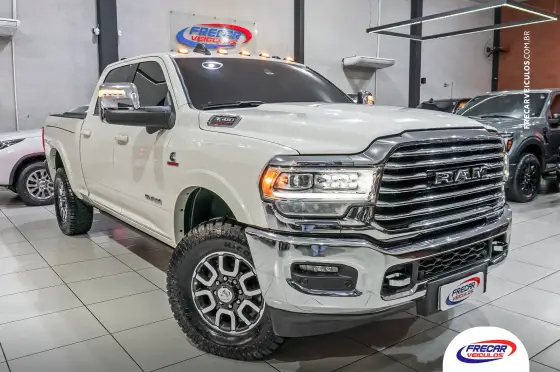 RAM 3500 6.7 I6 TURBO DIESEL LIMITED LONGHORN CD 4X4 AUTOMÁTICO RAM 3500 6.7 I6 TURBO DIESEL LIMITED LONGHORN CD 4X4 AUTOMÁTICO