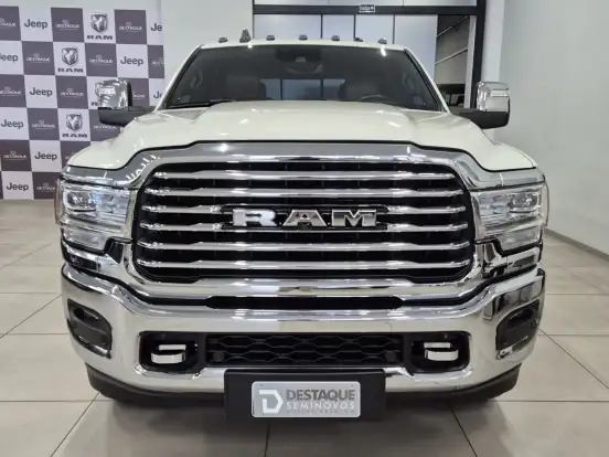 RAM-3500-6.7 I6 TURBO DIESEL LIMITED LONGHORN CD 4X4 AUTOMÁTICO RAM-3500-2023