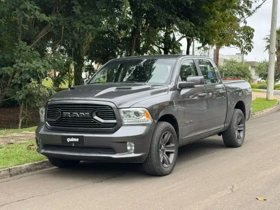 RAM-CLASSIC-5.7 V8 GASOLINA LARAMIE NIGHT EDITION CD 4X4 AUTOMÁTICO RAM-CLASSIC-2022