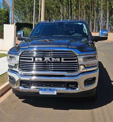 RAM-2500-6.7 I6 TURBO DIESEL LARAMIE CD 4X4 AUTOMÁTICO RAM-2500-2024