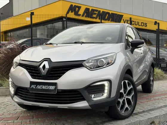 RENAULT CAPTUR 1.6 16V SCE FLEX INTENSE X-TRONIC RENAULT CAPTUR 1.6 16V SCE FLEX INTENSE X-TRONIC