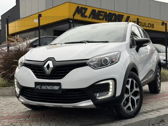 RENAULT-CAPTUR-2021