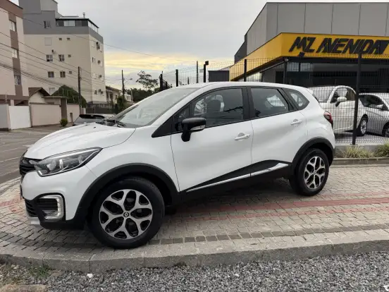 RENAULT-CAPTUR-2.0 16V HI-FLEX INTENSE AUTOMÁTICO RENAULT-CAPTUR-2021