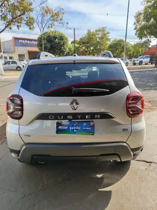 RENAULT-DUSTER-2024