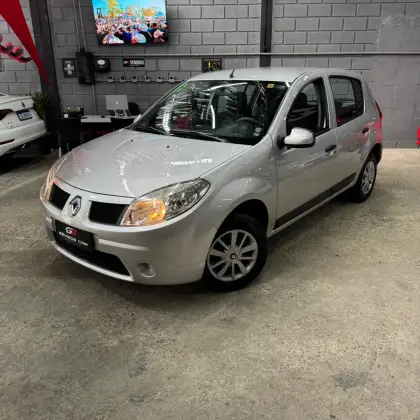 RENAULT SANDERO 1.0 EXPRESSION 16V FLEX 4P MANUAL RENAULT SANDERO 1.0 EXPRESSION 16V FLEX 4P MANUAL