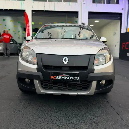 RENAULT SANDERO 1.6 STEPWAY 8V FLEX 4P MANUAL