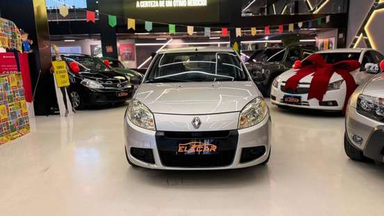 RENAULT-SANDERO-1.6 EXPRESSION 8V FLEX 4P MANUAL RENAULT-SANDERO-2011