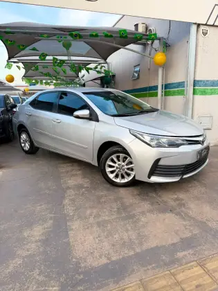 TOYOTA COROLLA 1.8 GLI 16V FLEX 4P AUTOMÁTICO TOYOTA COROLLA 1.8 GLI 16V FLEX 4P AUTOMÁTICO