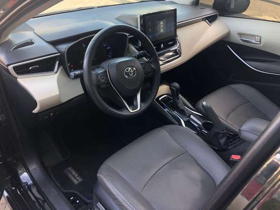 TOYOTA-COROLLA-2020