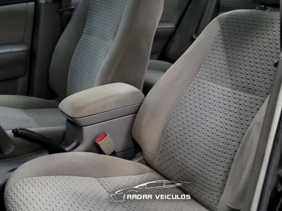 TOYOTA-COROLLA-2008