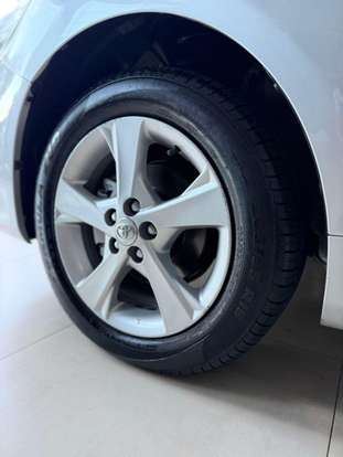 TOYOTA-COROLLA-2014