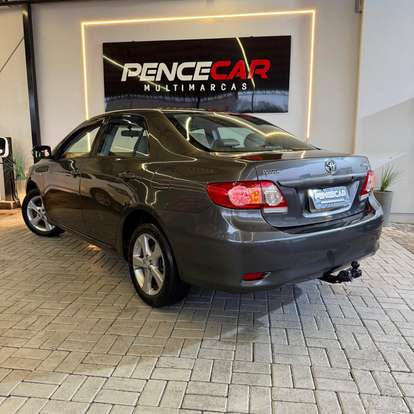 TOYOTA-COROLLA-2013