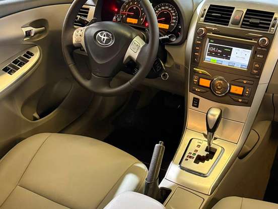 TOYOTA-COROLLA-2.0 XEI 16V FLEX 4P AUTOMÁTICO TOYOTA-COROLLA-2013