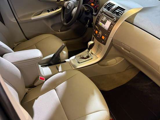 TOYOTA-COROLLA-2.0 XEI 16V FLEX 4P AUTOMÁTICO TOYOTA-COROLLA-2013