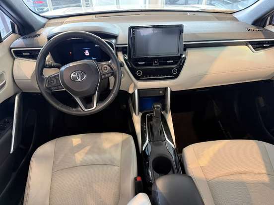 TOYOTA-COROLLA CROSS-2023