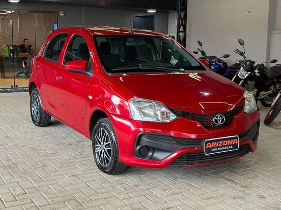 TOYOTA-ETIOS-2017