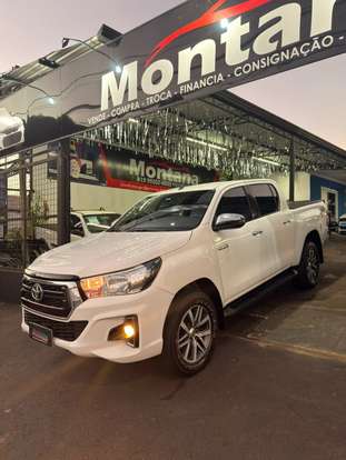TOYOTA-HILUX-2018