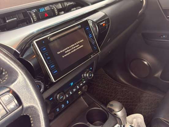 TOYOTA-HILUX-2.8 SRV 4X4 CD 16V DIESEL 4P AUTOMÁTICO TOYOTA-HILUX-2018