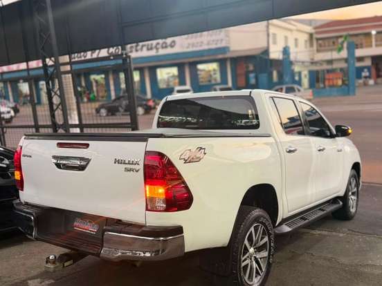 TOYOTA-HILUX-2.8 SRV 4X4 CD 16V DIESEL 4P AUTOMÁTICO TOYOTA-HILUX-2018